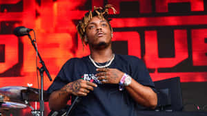 Music-lovers Enjoy Juice Wrld Concert Wallpaper