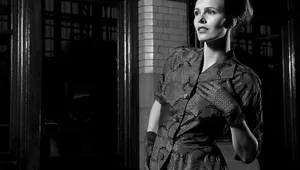 Mysterious Film Noir Scene Wallpaper