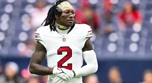 N F L Player Marquise Brown Number2 Jersey Wallpaper