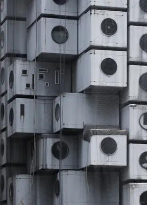 Nakagin Capsule Tower Ios 16 Wallpaper