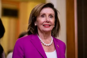 Nancy Pelosi Pearl Necklace Wallpaper