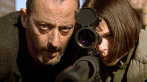 Natalie Portman Jean Reno Movie Wallpaper