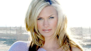 Natasha Henstridge Stunning Photo Wallpaper