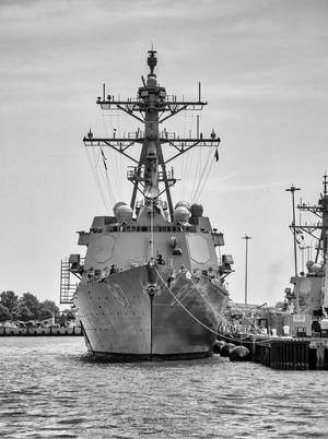 Navy Pier Monochrome Ship Wallpaper