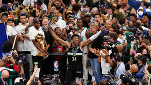 Nba Finals Giannis Milwaukee Championship Wallpaper