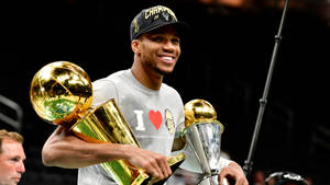 Nba Finals Giannis Trophies Wallpaper