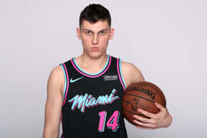 Nba Miami Heat Player Tyler Herro Wallpaper