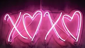 Neon Heart X O X O Sign Wallpaper