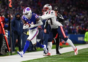 New England Patriots Jc Jackson And Buffalo Bills Stefon Diggs Wallpaper