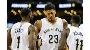 New Orleans Pelicans Davis Evans Holiday Wallpaper