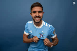 New York City Fc Defender Thiago Martins - A Stunning Portrait Wallpaper