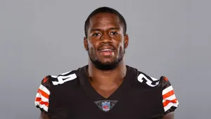 Nick Chubb Cleveland Browns Portrait Wallpaper