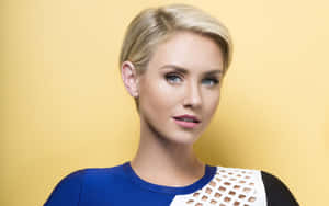 Nicky Whelan Radiant Smile Wallpaper