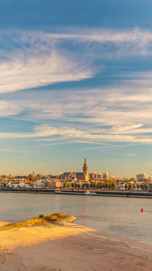 Nijmegen Cityscapeat Sunset Wallpaper