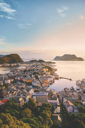 Norway Alesund Coast Town Wallpaper