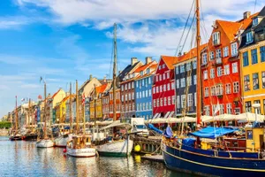 Nyhavn Restaurant-lined Street Port Wallpaper