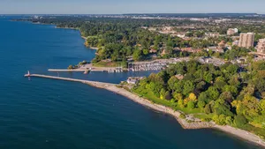 Oakville Waterfront Aerial View Wallpaper