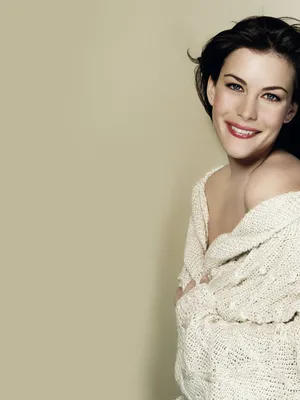 Oblong-shaped Face [wallpaper] Wallpaper