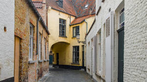 Old Belgium Alleyway Wallpaper