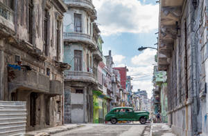 Old City In Cuba Wallpaper