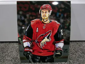 Oliver Ekman-larsson Signed Photograph Wallpaper