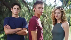 One Tree Hill Main Characters Wallpaper