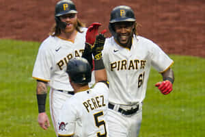 Oneil Cruz Pittsburgh Pirates Celebration Wallpaper