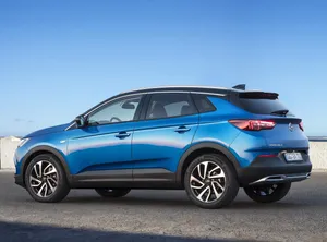 Opel Grandland X - A Sleek And Powerful Suv Wallpaper