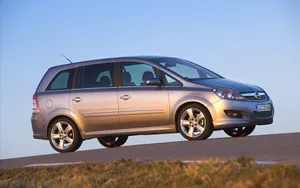 Opel Zafira: Practicality And Performance Combined Wallpaper