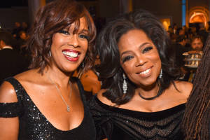 Oprah Winfrey With Her Friend Wallpaper