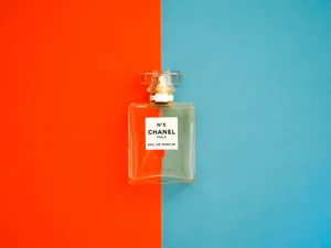 Orange Blue Chanel No. 5 Wallpaper