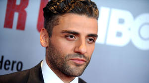 Oscar Isaac Alluring Stare Wallpaper