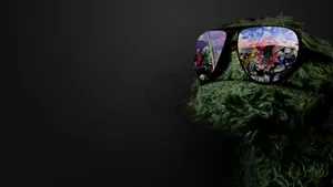 Oscar The Grouch Celebrates Chrome Os Wallpaper