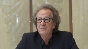 Oscar-winning Actor Geoffrey Rush In Performance Wallpaper