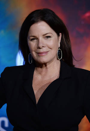 Oscar-winning Actress Marcia Gay Harden In An Elegant Pose Wallpaper