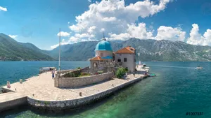 Our Lady Of The Rocks Pathway Wallpaper