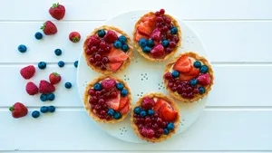 Overloaded Mini Fruit Tart Wallpaper