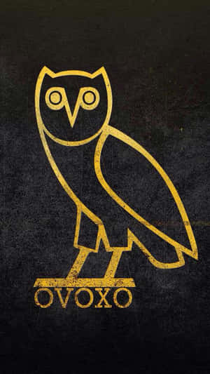 Ovoxo In Gold Wallpaper
