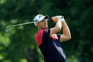 Padraig Harrington Follow-through Stance Wallpaper