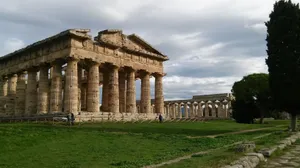 Paestum Cloudy Path Wallpaper
