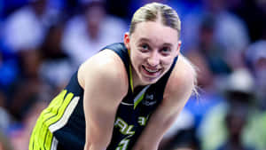 Paige Bueckers On Court Wallpaper