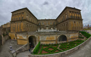 Palazzo Pitti Fish-eye Wallpaper