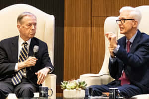 Panel Discussion Eventwith Two Speakers Wallpaper