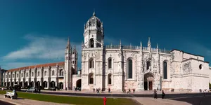 Panoramic View Of Masterpiece Architecture, Mosteiro Dos Jeronimos Wallpaper