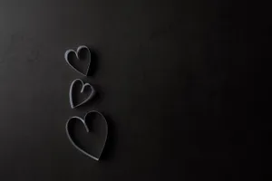 Paper Strip Hearts Love Black And White Wallpaper