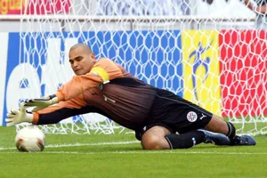 Paraguayan Goalkeeper Footballer Jose Luis Chilavert At 2002 World Cup Wallpaper