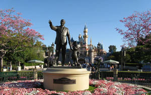 Partners Statue In Disney World Wallpaper