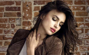 Passionate Model Irina Shayk Wallpaper