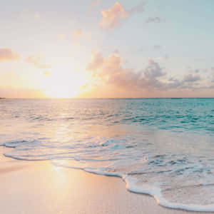 Pastel Sunset Beachscape Wallpaper