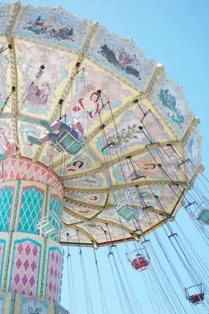 Patel Vintage Colorful Carousel Wallpaper